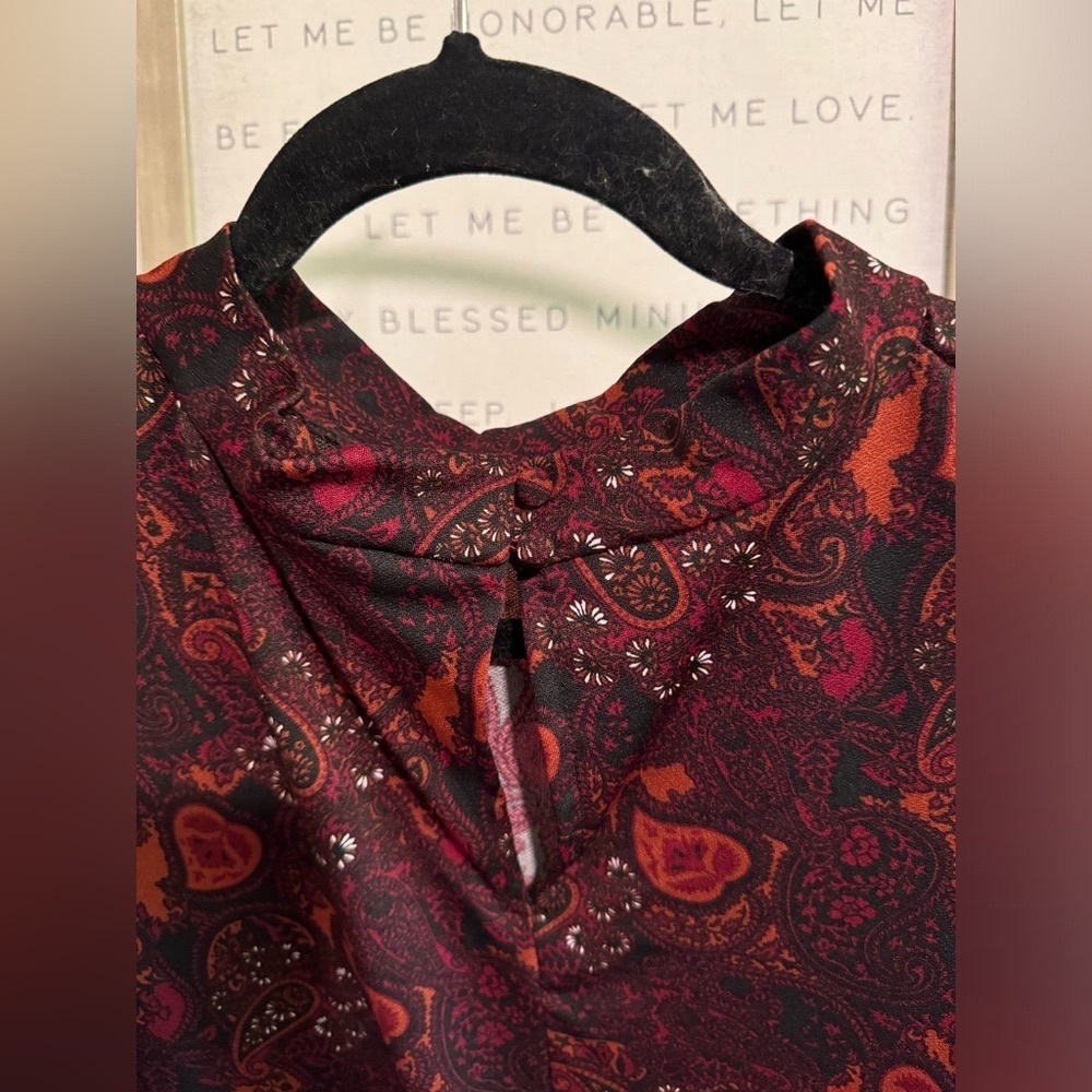 NWT Paisley 3/4 sleeve knee length dress - Picture 2 of 4